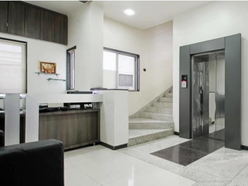 Hotel Treebo Trend Royal Kourt Aurangabad Exterior foto